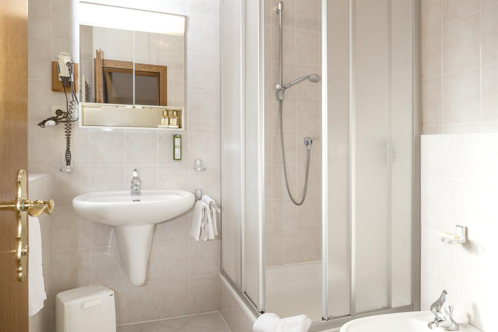 Landhotel Tharerwirt Olang المظهر الخارجي الصورة