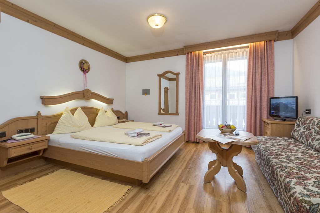 Landhotel Tharerwirt Olang المظهر الخارجي الصورة